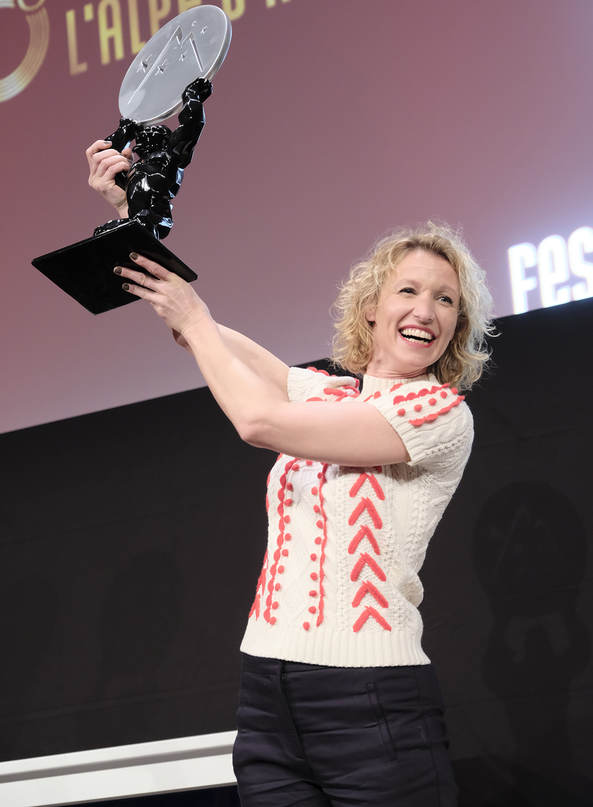 Alexandra Lamy, Prix d'interprétation féminine du FAH2017